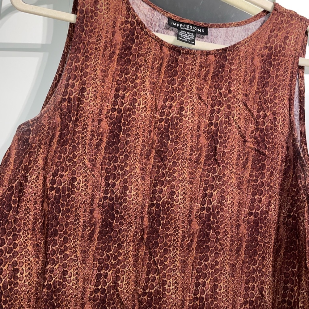 Dress - Picture 5 of 11